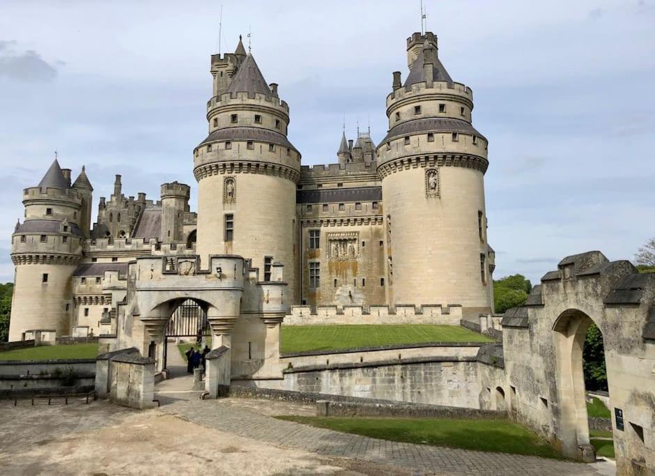 Le Petit Chateau Pierrefonds Esterno foto